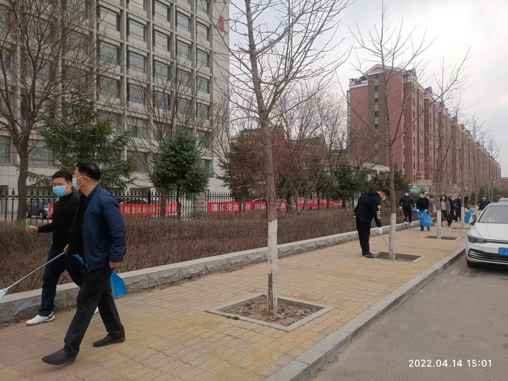 爱国卫生清扫活动.jpg
